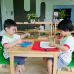 Rèn luyện sự tập trung cho trẻ bằng Phương Pháp Montessori