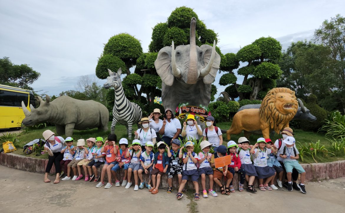 Vietnam Canada Preschool “phá đảo” Mỹ Quỳnh Safari