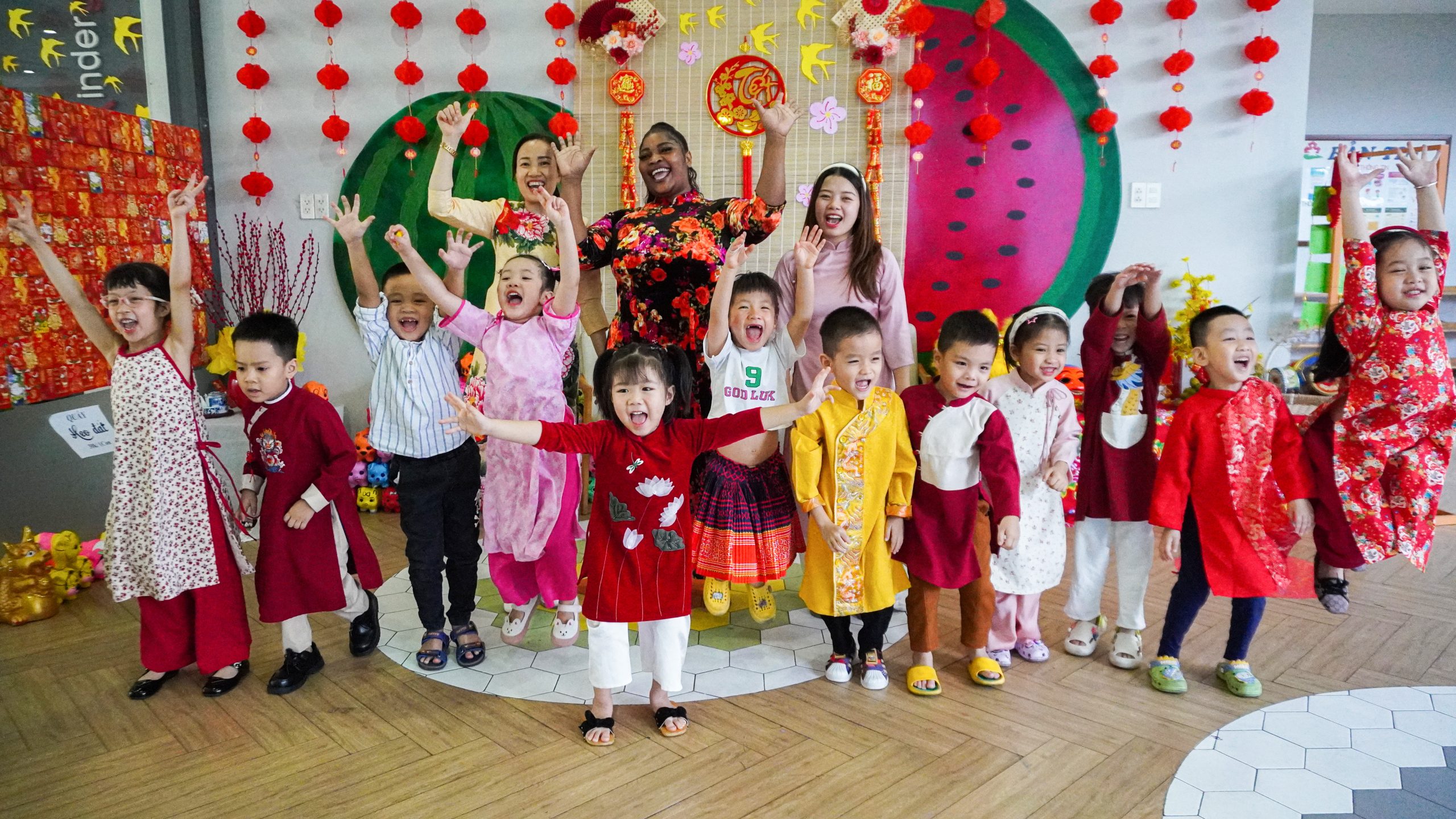 Xuân giáp thìn tại trường mầm non Vietnam Canada Preschool Thủ Đức